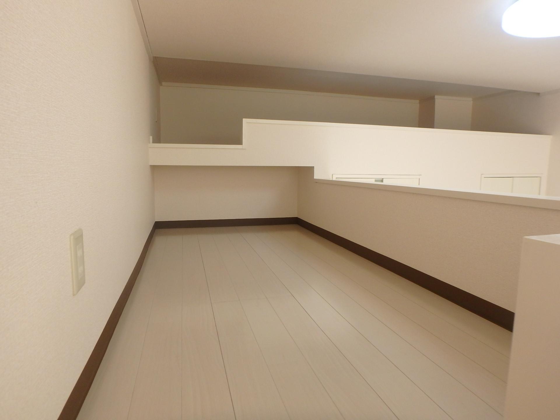 その他部屋・スペース　就寝スペースや荷物置きに使えるロフトスペースです