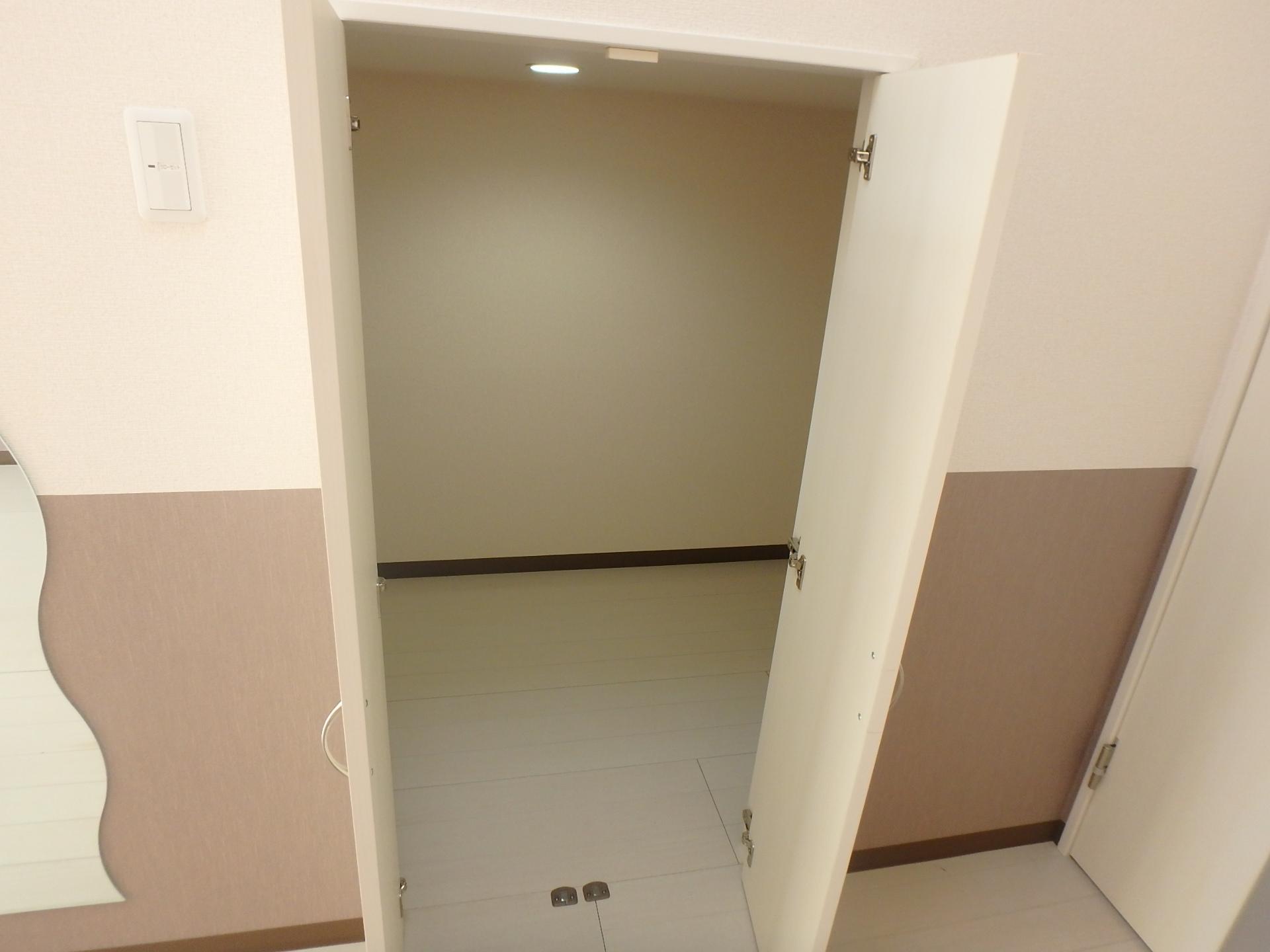 収納　ロフト下はウォークインクローゼットとなっています