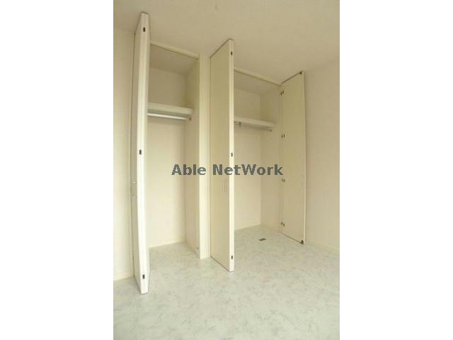 収納　クローゼット