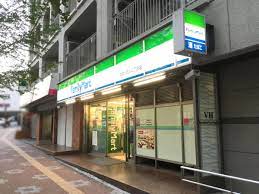 コンビニ　ファミリーマート 小石川一丁目店（コンビニ）まで164m