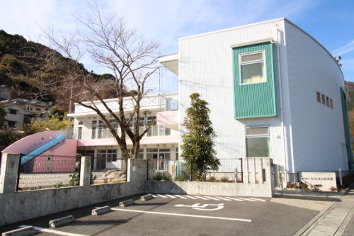 幼稚園・保育園　湯河原町立たちばな保育園（幼稚園・保育園）まで144m