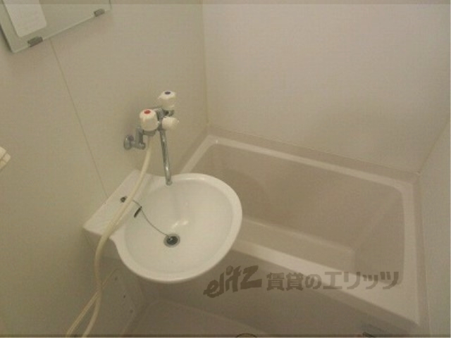 バス・シャワールーム　ユニットバス