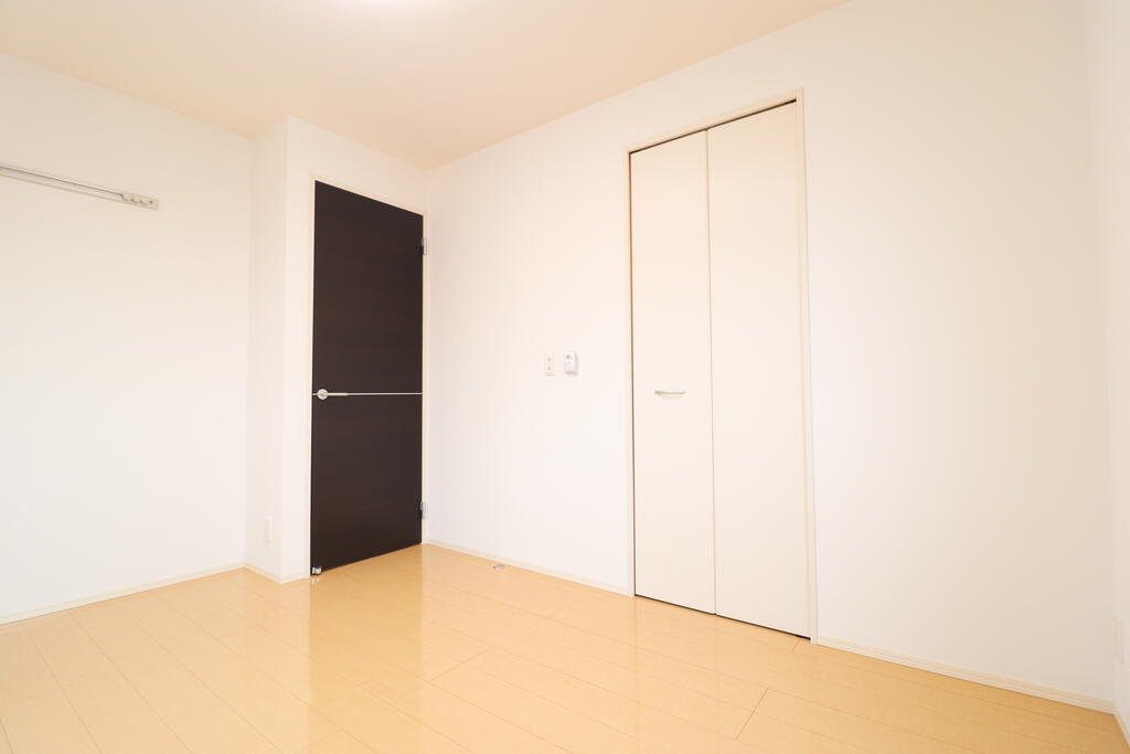 その他部屋・スペース　洋室にはウォークインクローゼット付いてます