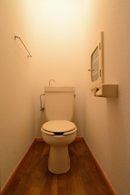 トイレ　※写真は今回募集の部屋とは異なります