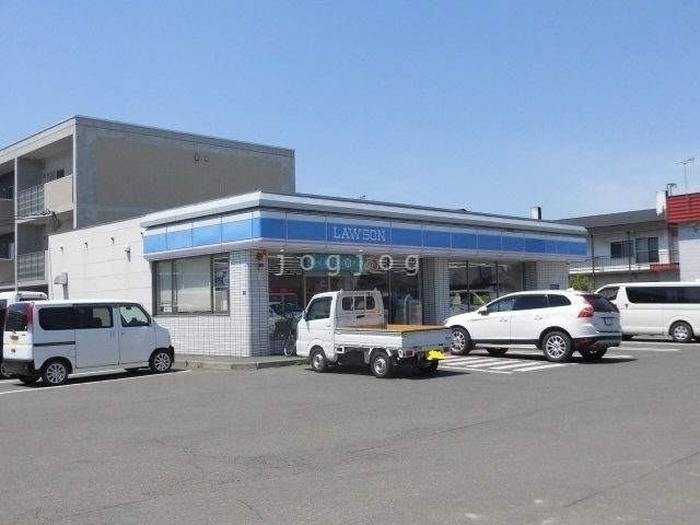 コンビニ　ローソン岩見沢北3条店（コンビニ）まで52m