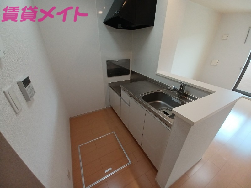 キッチン　同型反転参考写真です