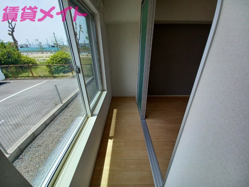 バルコニー　同型反転参考写真です