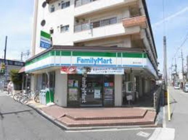 コンビニ　ファミリーマート豊中千成店（コンビニ）まで411m