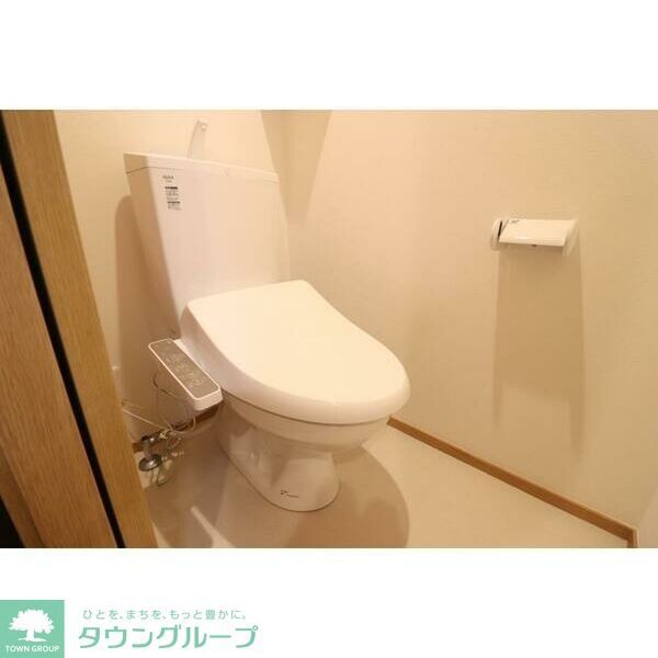 トイレ　同施工会社設備施工例　現況優先