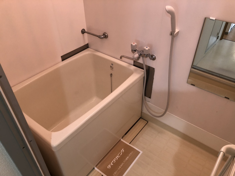 バス・シャワールーム