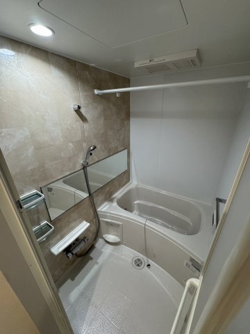 バス・シャワールーム　★追炊機能　浴室乾燥機付きのバスルーム★