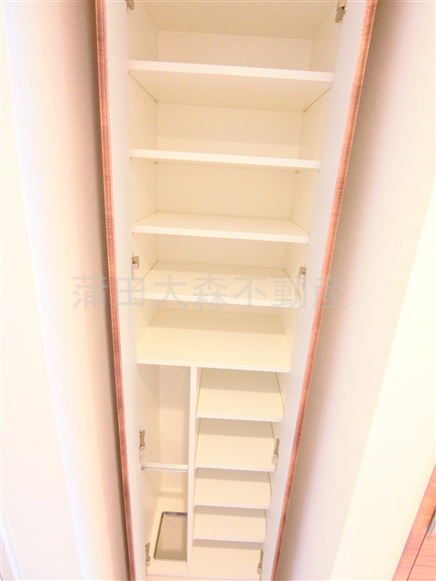 その他設備　玄関収納