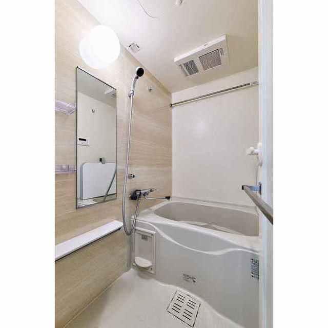 バス・シャワールーム　?