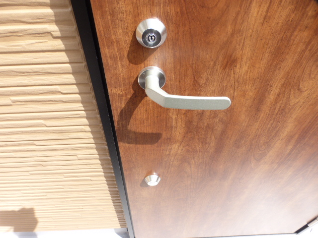 エントランス　玄関　ダブルロックKEY