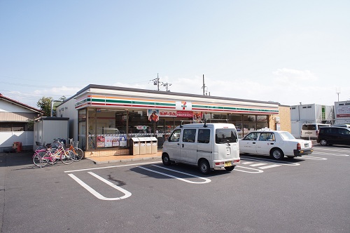 コンビニ　セブンイレブン松戸古ケ崎1丁目店（コンビニ）まで228m