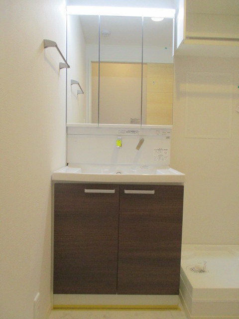 洗面設備　忙しい朝に嬉しいシャンプードレッサー