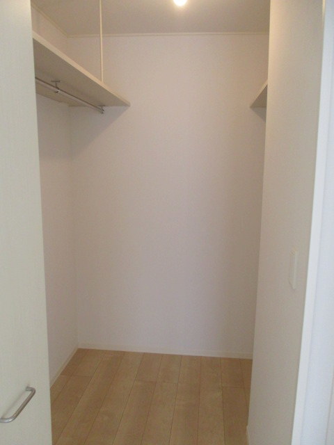 収納　使いやすいウォークインクロゼット