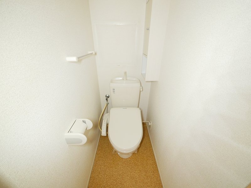 トイレ　ウォシュレット