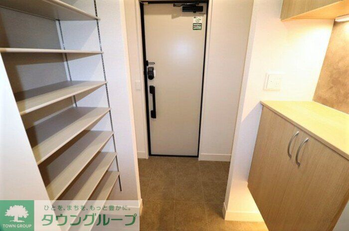 玄関　収納