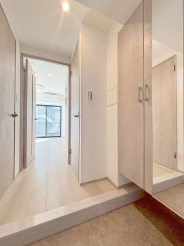 玄関　ゆったりとした玄関です