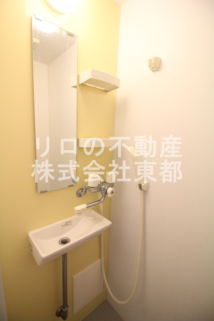 バス・シャワールーム　シャワールーム設置済☆