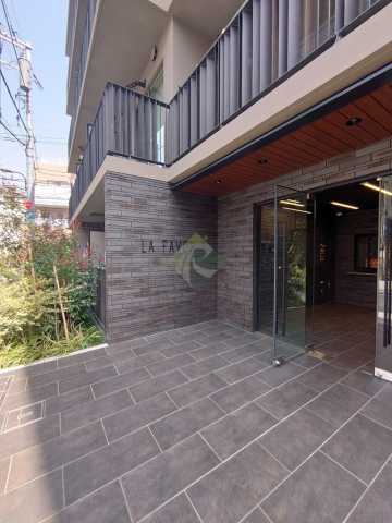 エントランス　ラ・ファヴォールのエントランス