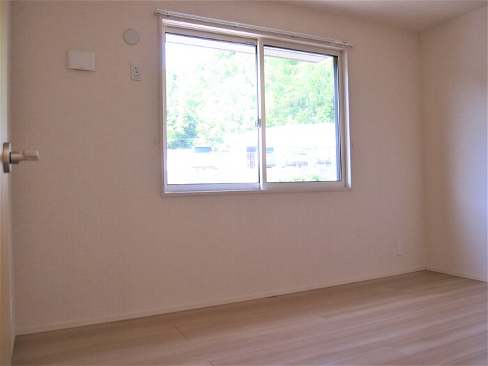 その他部屋・スペース　洋室6帖