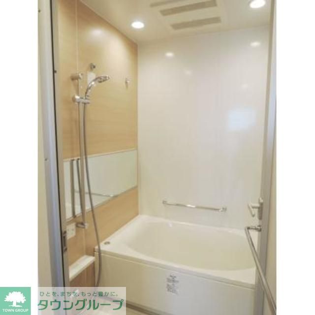 バス・シャワールーム　※写真は同タイプ住戸です。