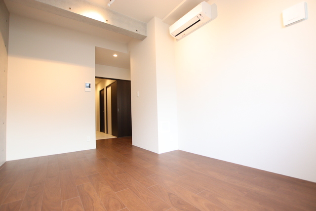 居室・リビング　【ＬＤＫ８．９帖】生活空間をしっかり分けられるＬＤＫ