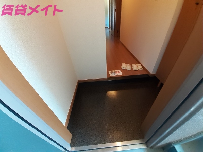 玄関　反転タイプ参考写真