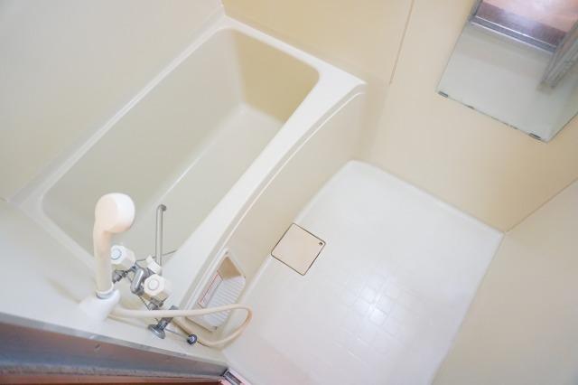 バス・シャワールーム　浴室