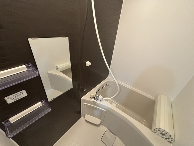 バス・シャワールーム　～１日の疲れを流しましょう～