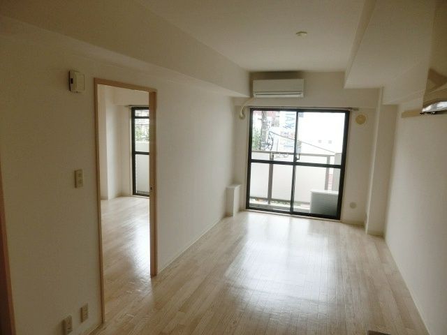 居室・リビング　※他号室参考画像※