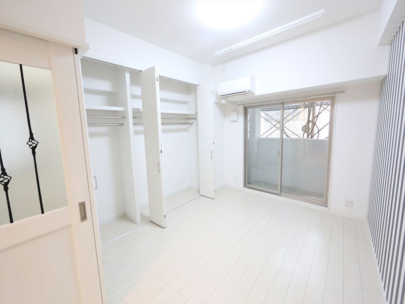 その他部屋・スペース　ＬＤＫ9.2帖　クローゼット（収納充実してます）