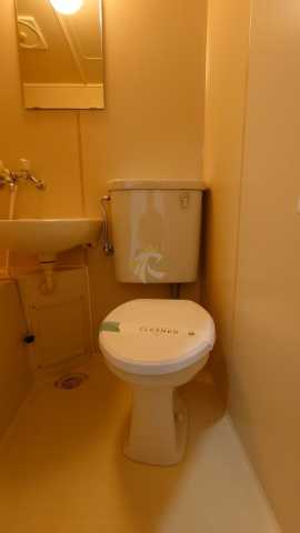 トイレ　参考写真