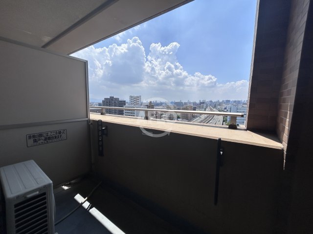 バルコニー　アーデン江坂　バルコニー