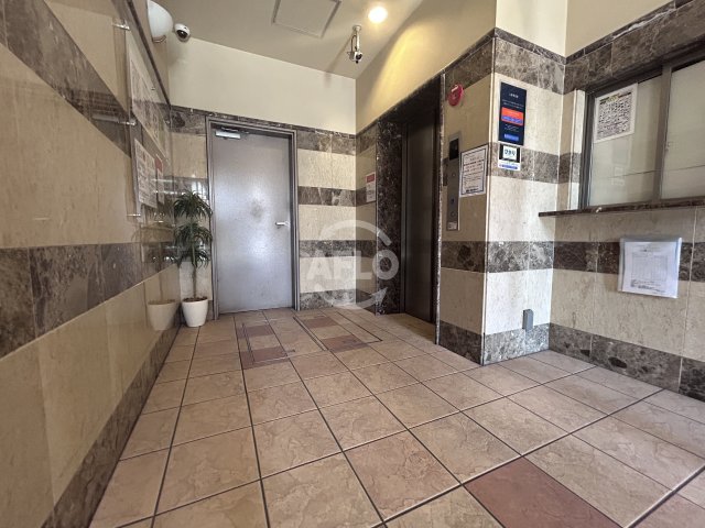 ロビー　アーデン江坂　ロビー