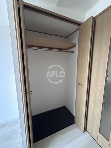 収納　アーデン江坂　クローゼット