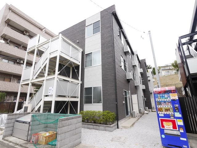 建物外観　★お部屋探しは、タウンハウジング多摩センター店へ★