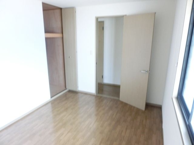 その他　シックな色合いで落ち着きのあるお部屋です。