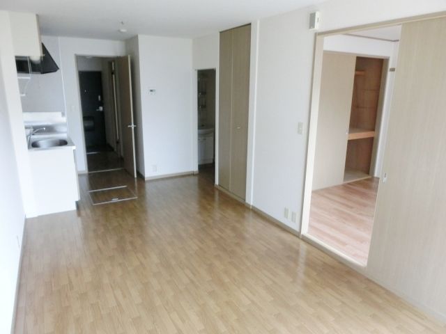 その他部屋・スペース　明るいお部屋は気分も明るくなりますね！