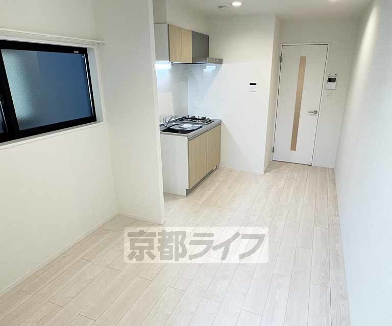 居室・リビング　奥行きのあるお部屋です！