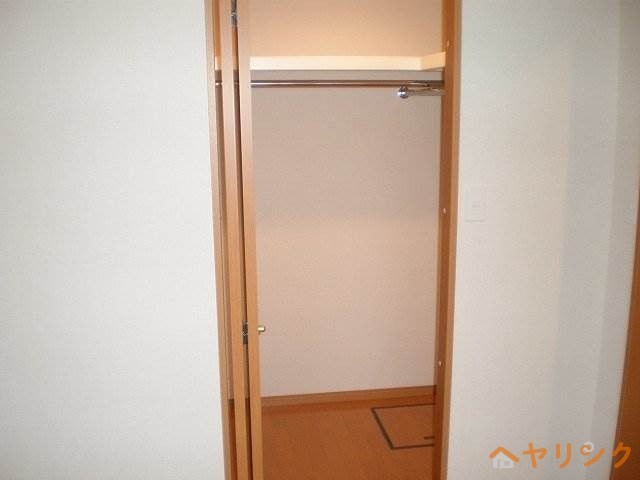 収納　クローゼット