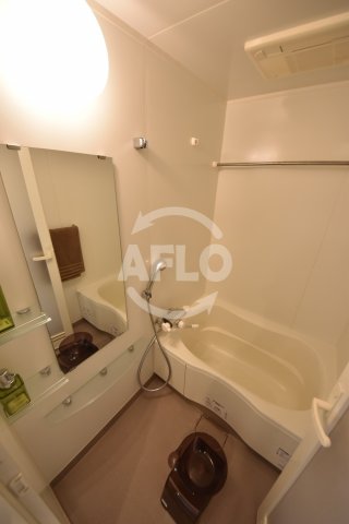 バス・シャワールーム　クロスレジデンス大阪新町　浴室