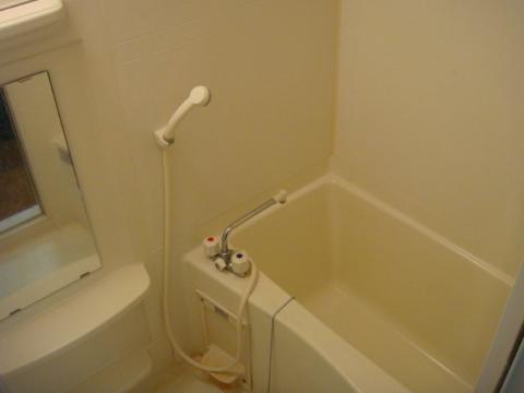 バス・シャワールーム　バス