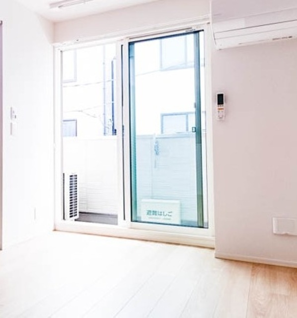 居室・リビング　同仕様