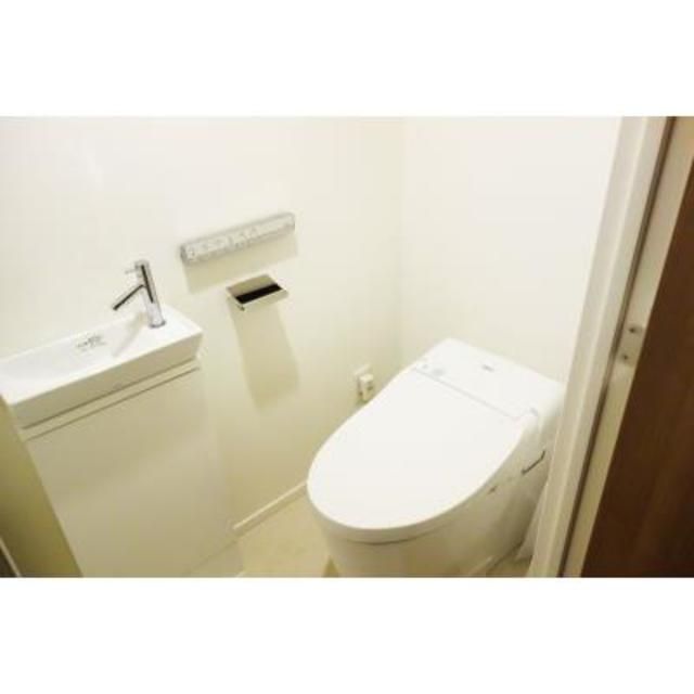 トイレ　コンパクトで使いやすいトイレです