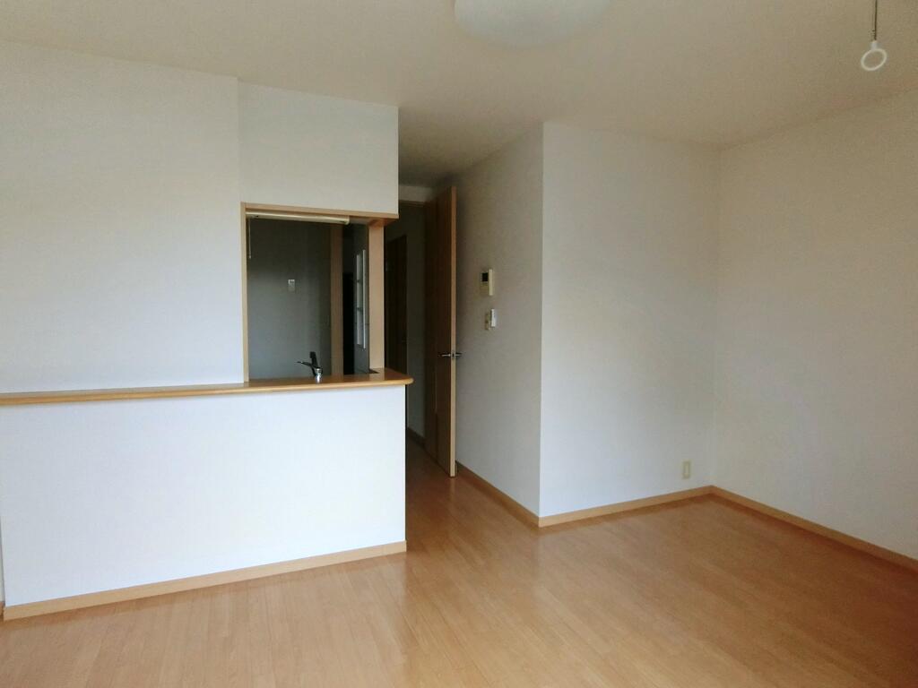 居室・リビング　10.1帖のLDK ※別部屋の写真を使用しています