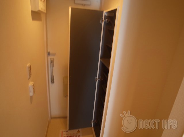 玄関　リブリスミレの玄関