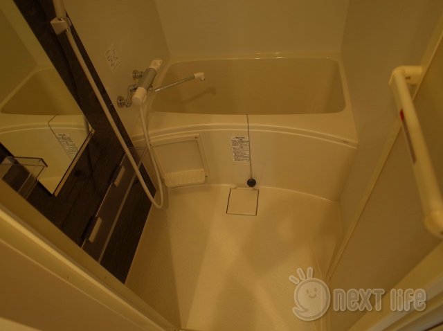 バス・シャワールーム　リブリスミレの風呂